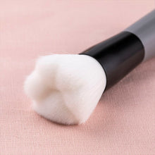 Load image into Gallery viewer, KAI Nyarming Make Up Brush - MAIDO! Kairashi Shop