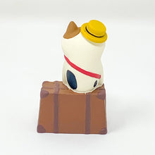 Load image into Gallery viewer, concombre Mike Cat Trunk - MAIDO! Kairashi Shop