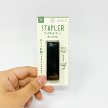 Load image into Gallery viewer, Midori XS Stapler - MAIDO! Kairashi Shop