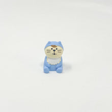 Load image into Gallery viewer, concombre Figurine Blue Baby Cat - MAIDO! Kairashi Shop
