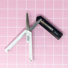 Load image into Gallery viewer, Midori XS Compact Scissors White - MAIDO! Kairashi Shop
