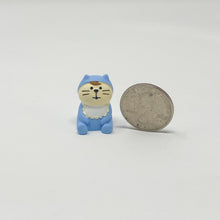 Load image into Gallery viewer, concombre Figurine Blue Baby Cat - MAIDO! Kairashi Shop
