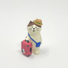 Load image into Gallery viewer, concombre Figurine Luggage Cat - MAIDO! Kairashi Shop
