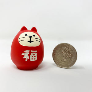 concombre Daruma Cat Figurine - Red - MAIDO! Kairashi Shop
