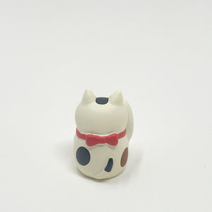 concombre Fortune Cat Figurine - White - MAIDO! Kairashi Shop
